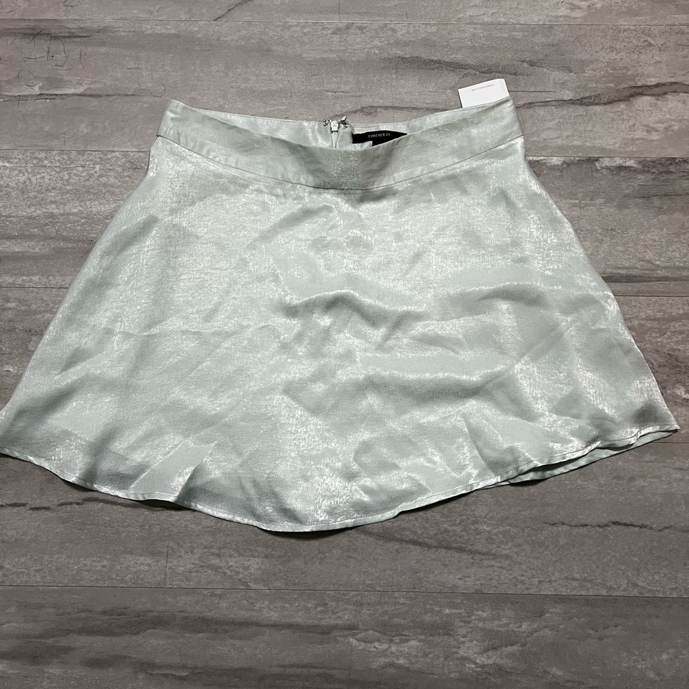 Cute silky mini skirt